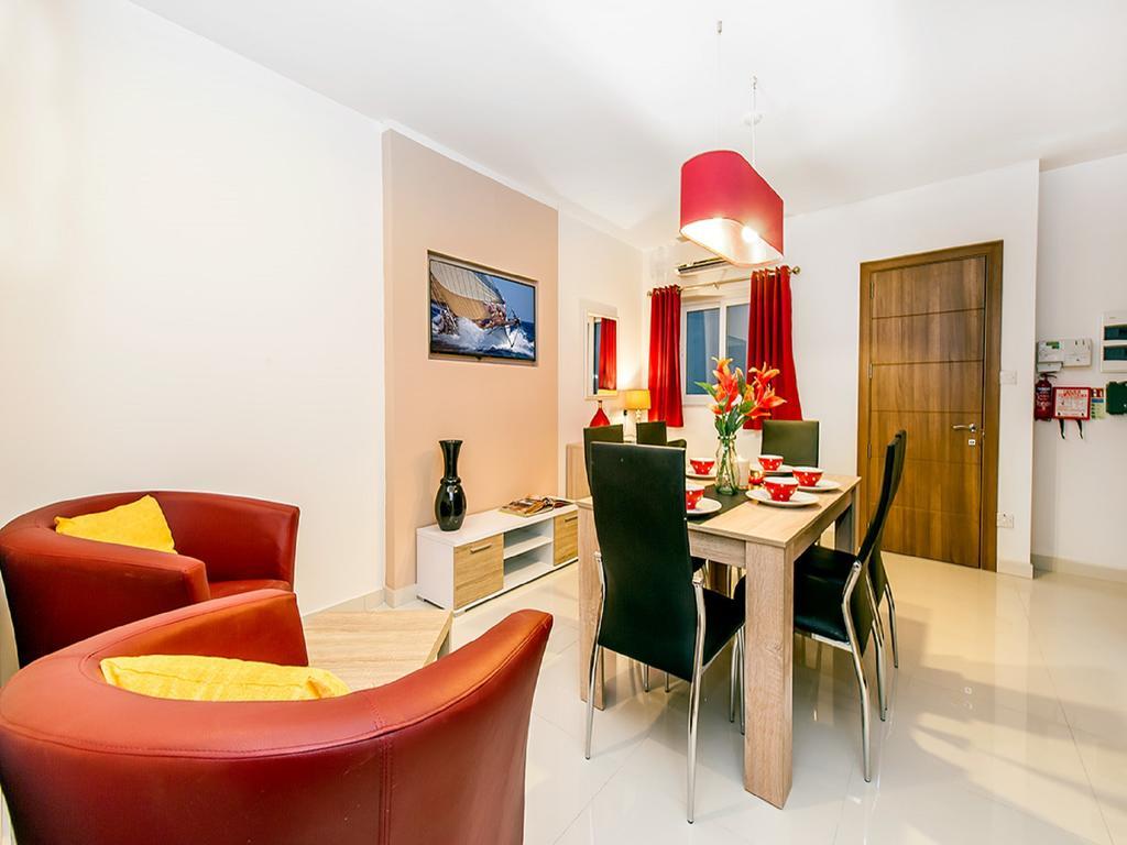 Bayside Apartments Saint Julian's Екстер'єр фото